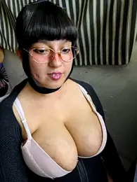 CherryDerry webcam model stream image
