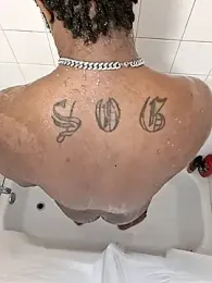 KeYBuMp323 webcam model stream image