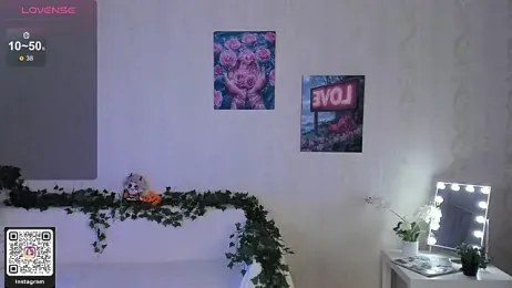 Akemila webcam model stream image