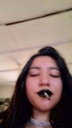 KreepyH0e_ webcam model stream image