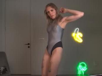 velvettgirl webcam chaturbate model stream image