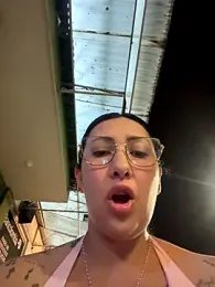 You-kitty2025 webcam model stream image