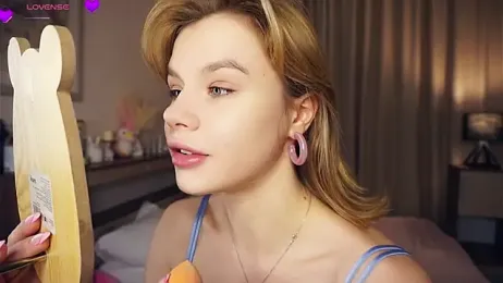 OronaNengl webcam model stream image