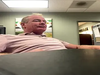 hintly webcam model stream image