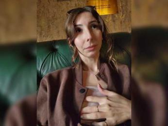 Moriko webcam bongacams model stream image