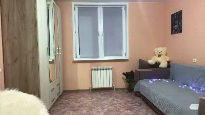 LorraineQueal webcam model stream image