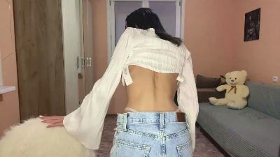 LorraineQueal webcam cam4 model stream image