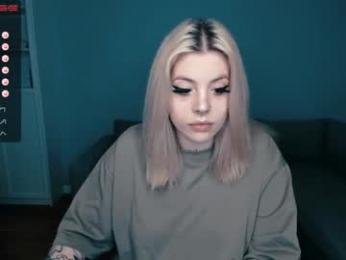 succubus_leslie webcam model stream image