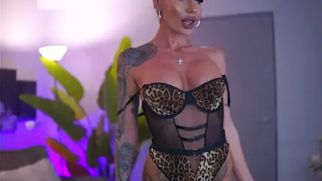 RaquelleVon webcam model stream image