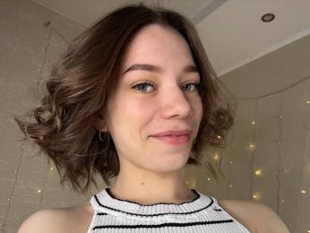 GenovevaGraubard webcam model stream image