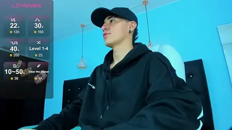 Lobo_17_ webcam model stream image