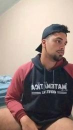 xcumshot3323 webcam cam4 model stream image