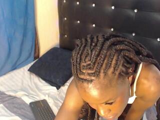 Beverly Madison webcam model stream image