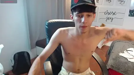 AmethystShadow17 webcam model stream image