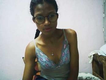 Yalane webcam model stream image