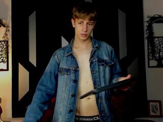 Ostin Saints webcam model stream image