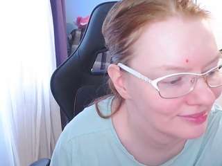 ladyinari webcam model stream image