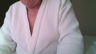 cater26pill webcam model stream image