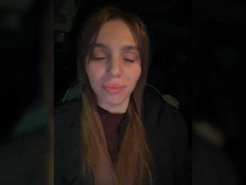 KisaZlo webcam bongacams model stream image