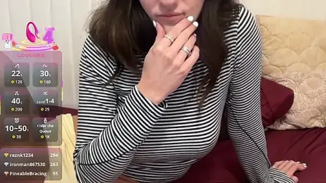 heyitsmadig webcam model stream image