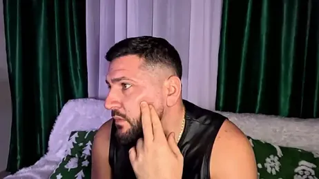 Gold_Alpha_Boy webcam model stream image