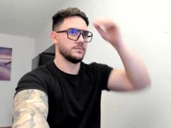 master_alexxxander webcam model stream image