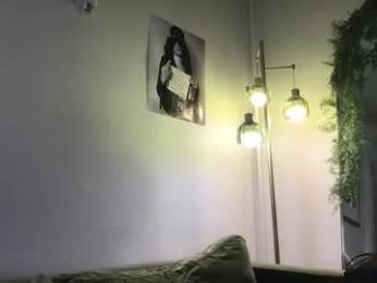 stacywithuu webcam model stream image