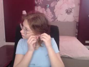 angelinalow webcam model stream image