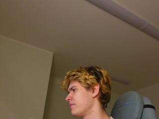 Logan Fraser webcam model stream image