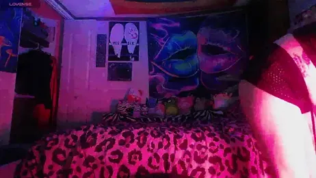 NovaLove2002 webcam model stream image