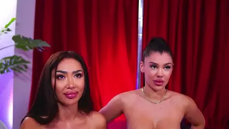 MissMooon webcam model stream image