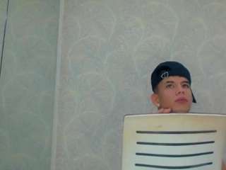 sebastiantwink webcam model stream image