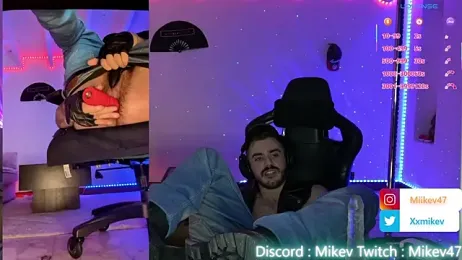 Mikev webcam stripchat model stream image