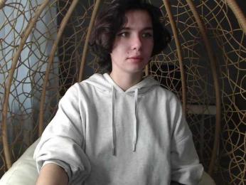 Lulu-Sun webcam model stream image