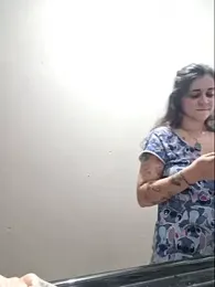 luuhcat09 webcam model stream image