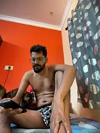 Stoner-boii-Cloudy-arhan webcam model stream image