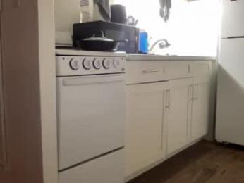 brokehungcollegeguy webcam model stream image