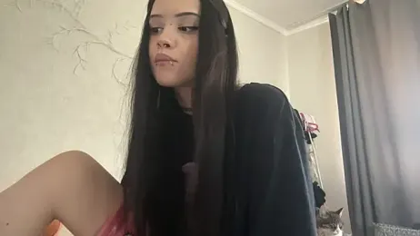 LouisePavlides webcam stripchat model stream image