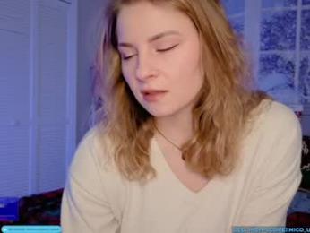 asiri_ocean webcam model stream image