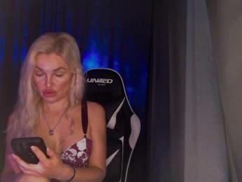 Margo77-1 webcam model stream image