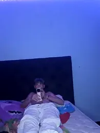 CUB4N1TX_xx webcam model stream image