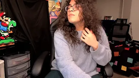 ShinyCherub webcam model stream image