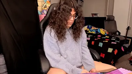 ShinyCherub webcam model stream image