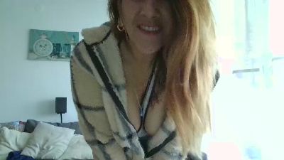 indiracaliente webcam model stream image