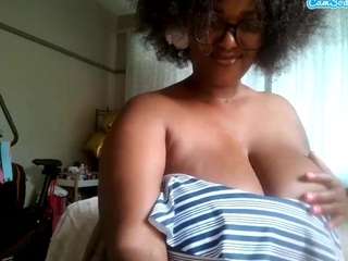 bubbly-intercape webcam model stream image