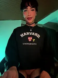 sue___0 webcam stripchat model stream image