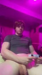 Ginger_switch webcam cam4 model stream image