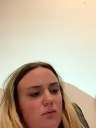 CherryEmmy webcam model stream image