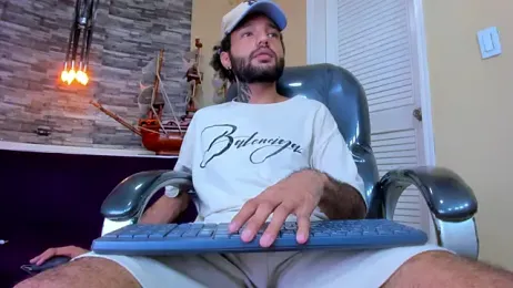 Hottie_Bear webcam model stream image