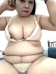 Baby-bigtits2024 webcam model stream image